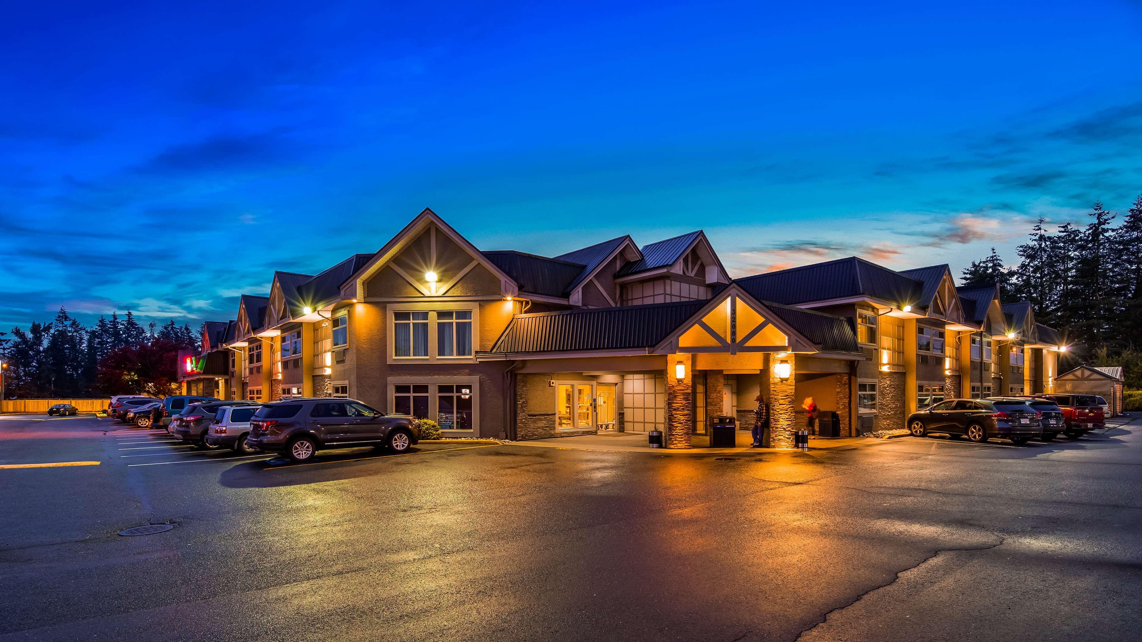 Best Western Plus Regency Inn And Conference Centre Abbotsford Exterior foto